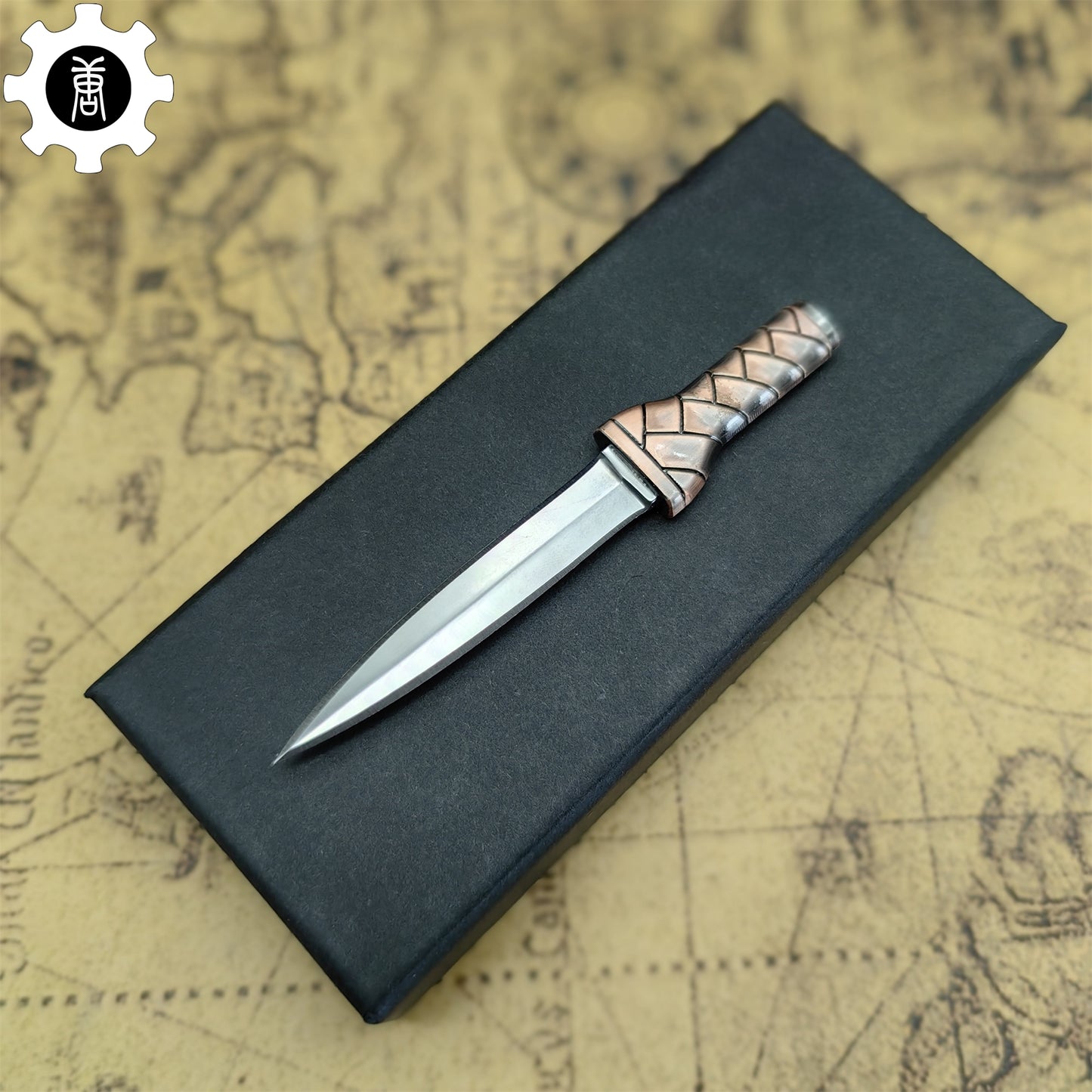 Thorfinn Dagger Viking Short Sword Mini Metal Replica Unboxing Tool