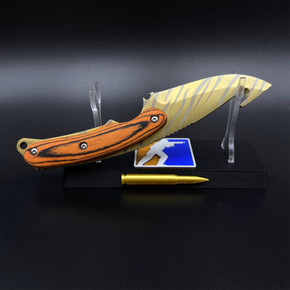 420 Steel CS Tiger Tooth Skin Gut Knife Outdoor Camping Knife For Collection