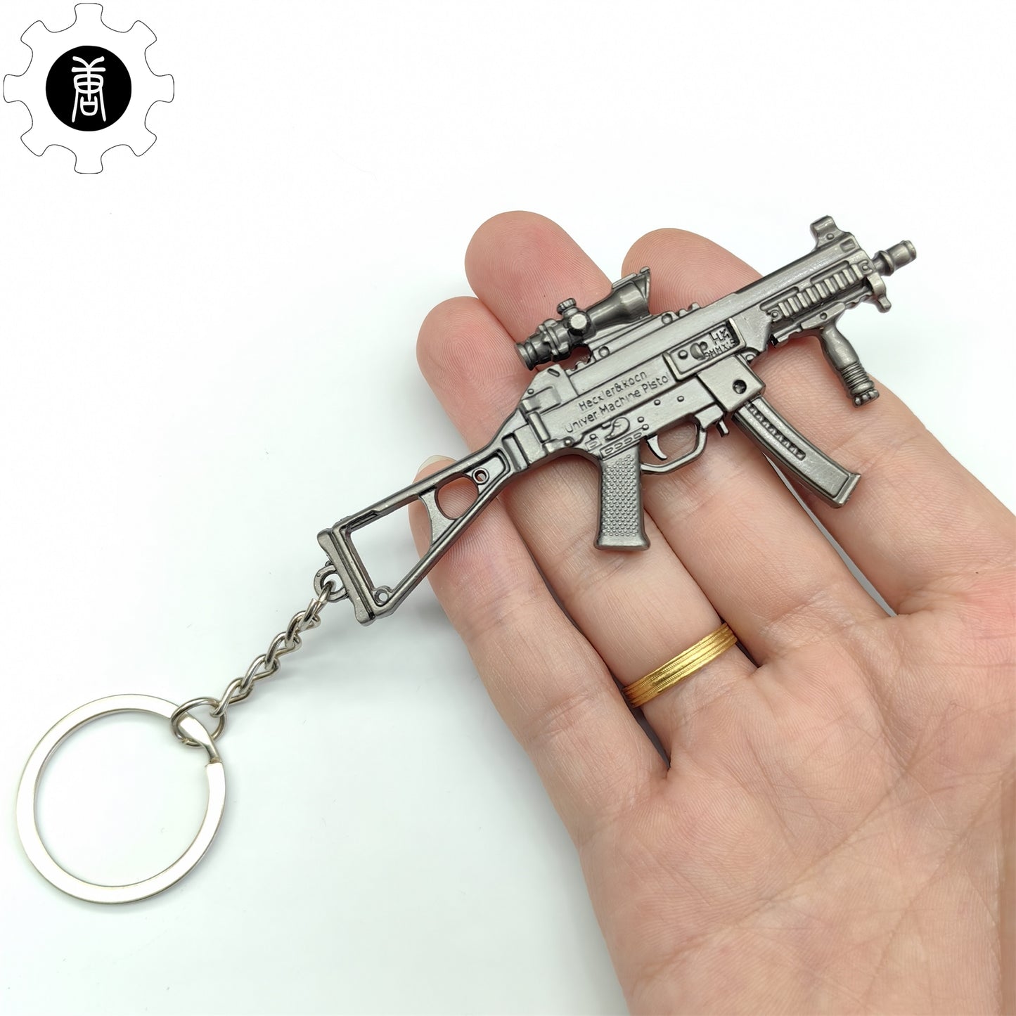 Universal Machine Pistol UMP9 Submachine Gun Metal Keychain – Leones ...