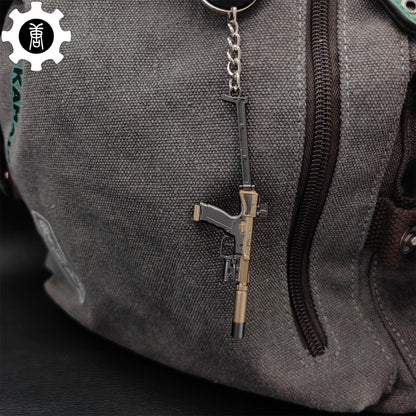 Tiny Re8 USM-AI Gun Model Metal Keychain