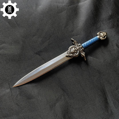 WOW Stormwind Sword Mini Metal Replica Unboxing Tool