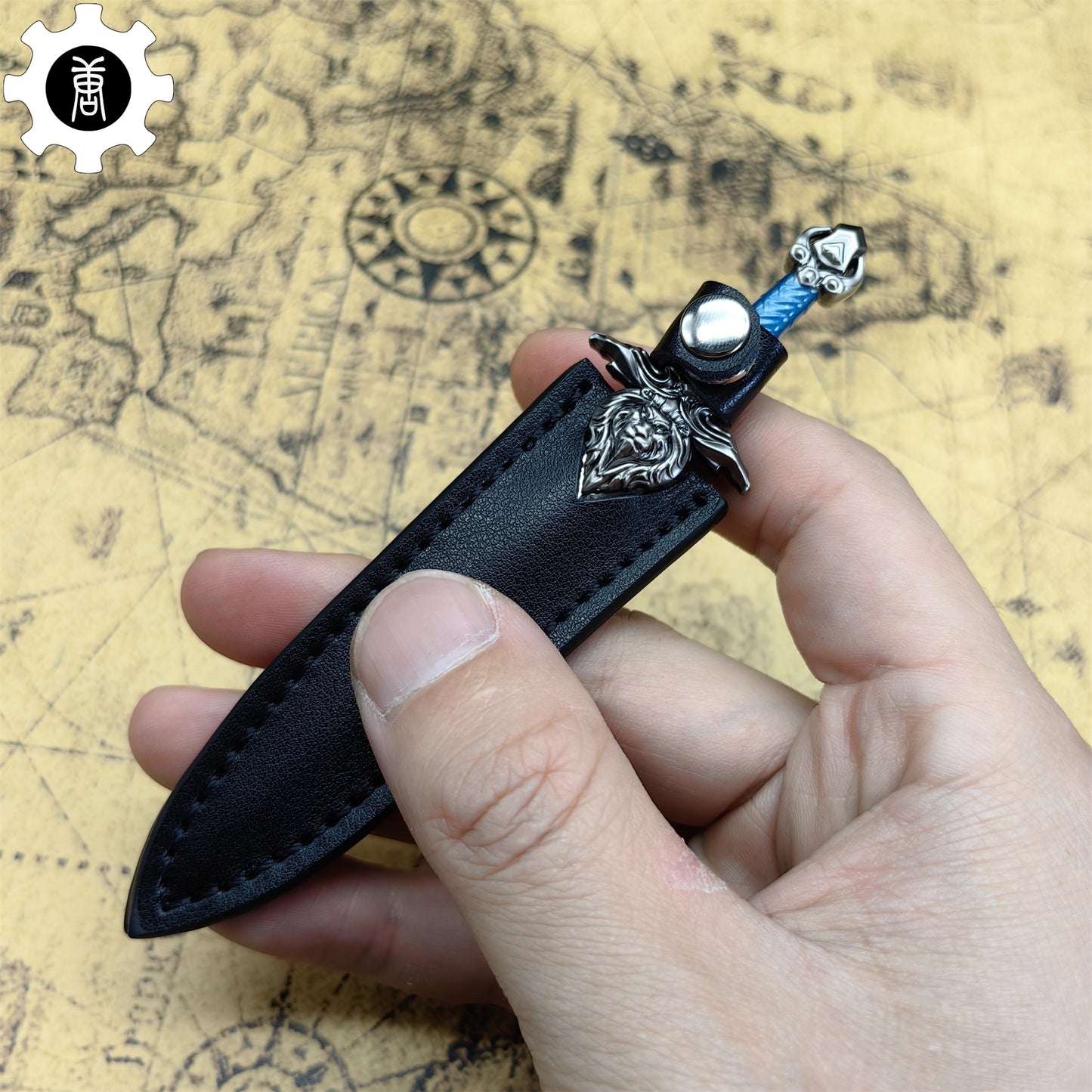 WOW Stormwind Sword Mini Metal Replica Unboxing Tool