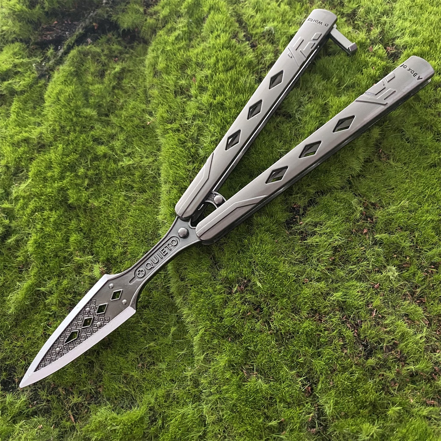 Wraith Heirloom Kunai Metal Blunt Blade Balisong display model