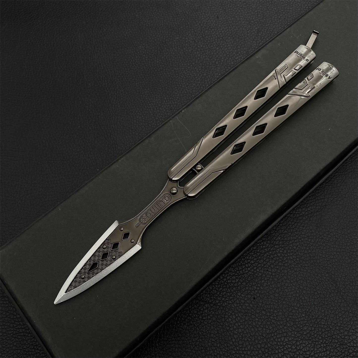 Wraith Heirloom Kunai Metal Blunt Blade Balisong display model