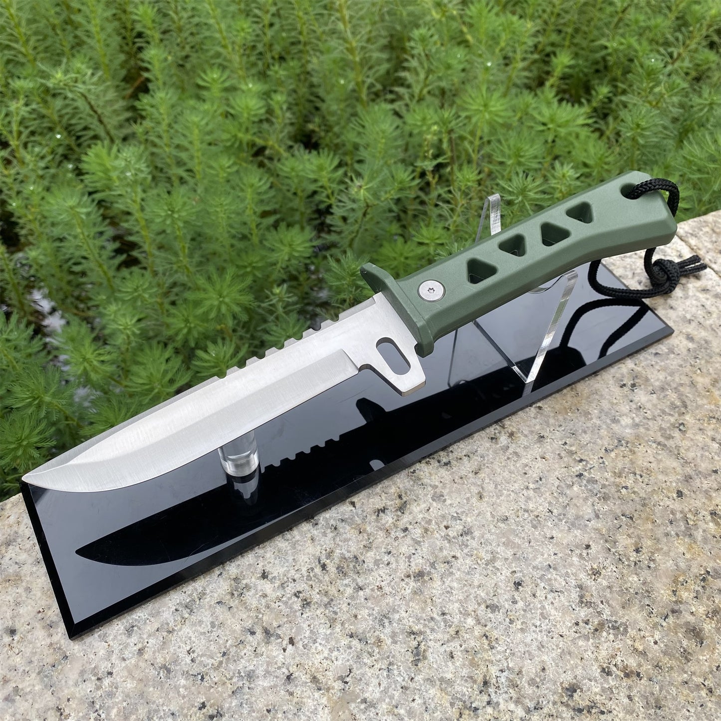 Blunt Blade Xenohunter Knife IRL Steel Version