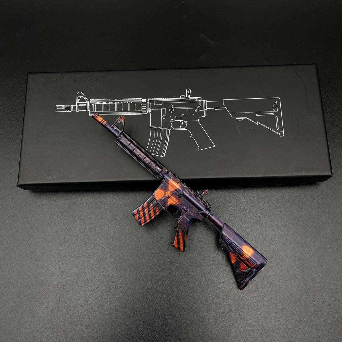 Metal Tiny CS M4A4 Radiation Hazard Gun Miniature For Collection
