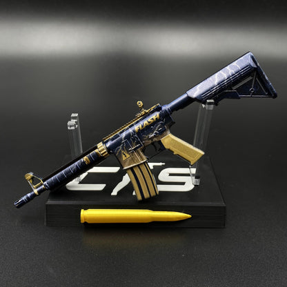 Metal Tiny CS M4A4 Sheet Lightning Gun Miniature For Collection