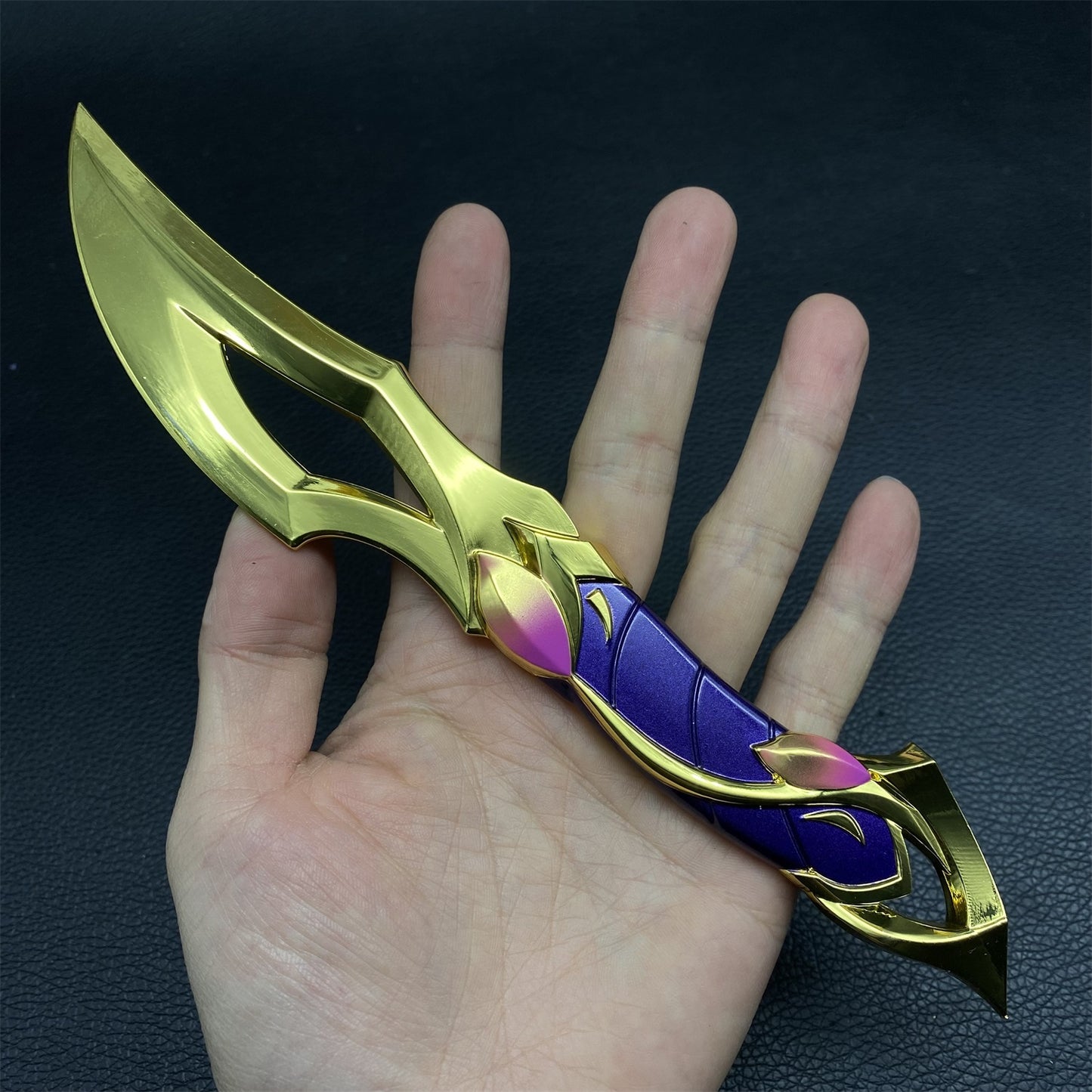 Val Mystbloom Fan Blade Metal Replica