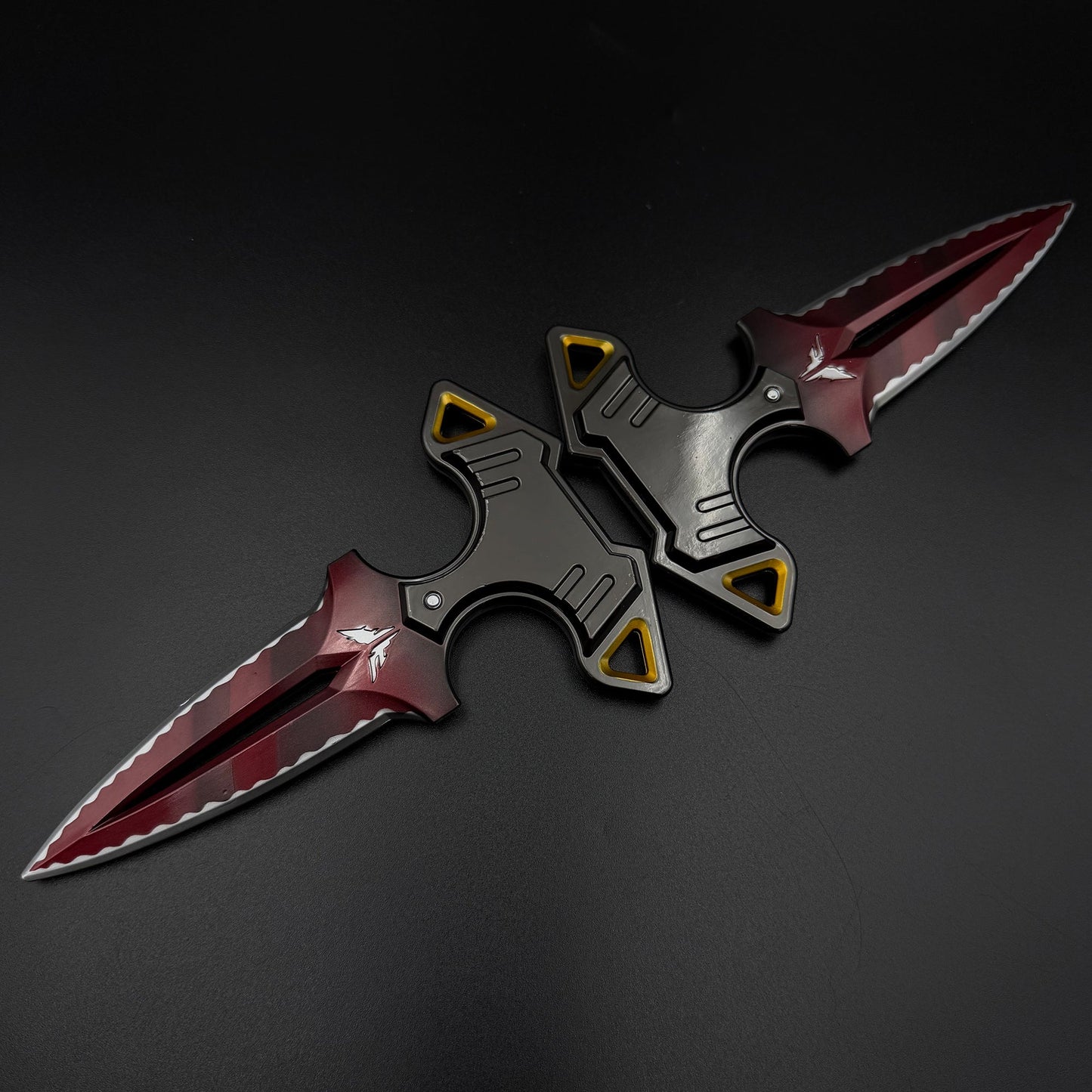 Rogue Dagger Knife, 1:1 Scale Replica of Skin Replica Cosplay Prop Set Unsharpened Game Prop Collectible