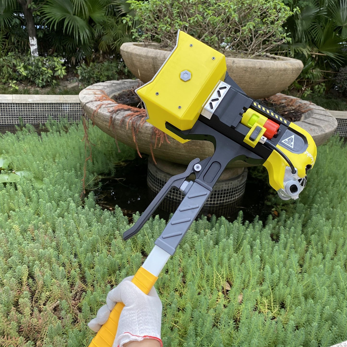 3D Printed Caustic Heirloom Death Hammer Replica Cosplay Prop