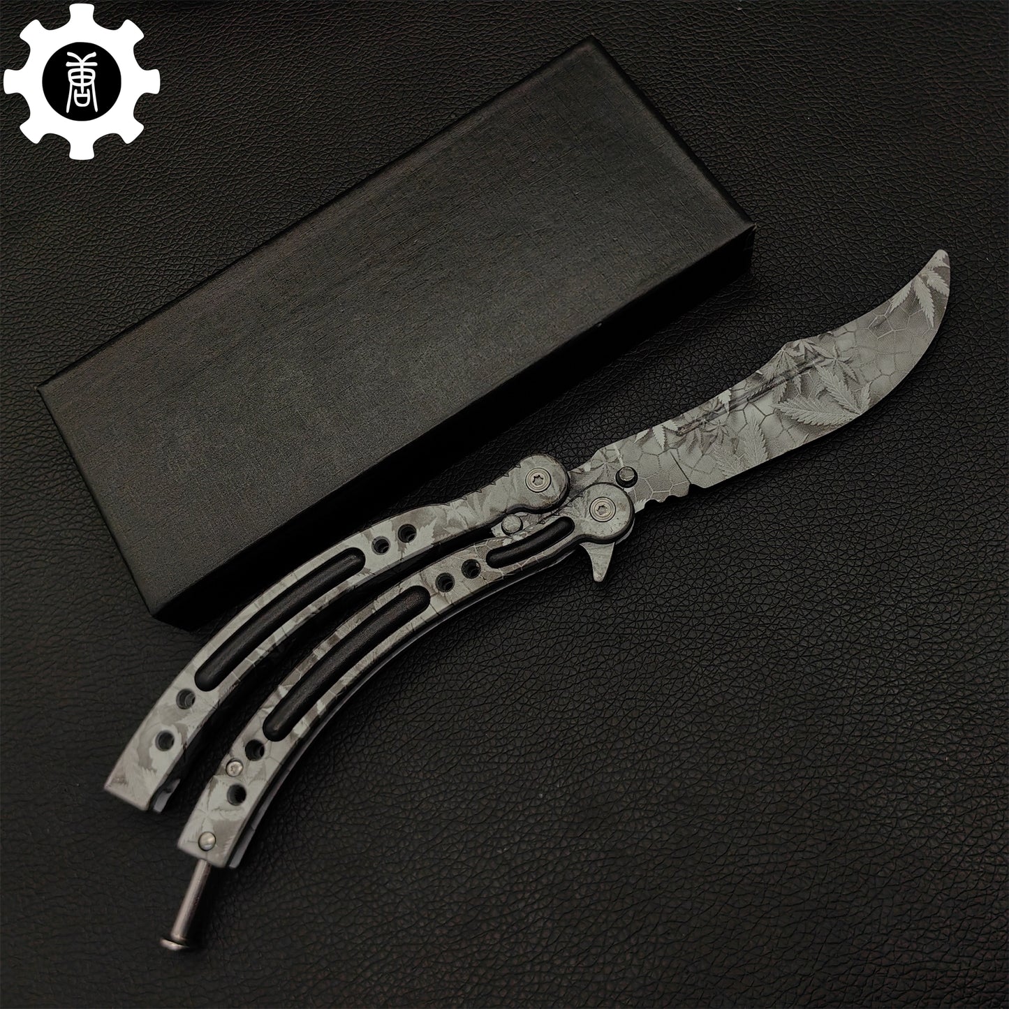 Game Butterfly Knife Maple Leaf Balisong