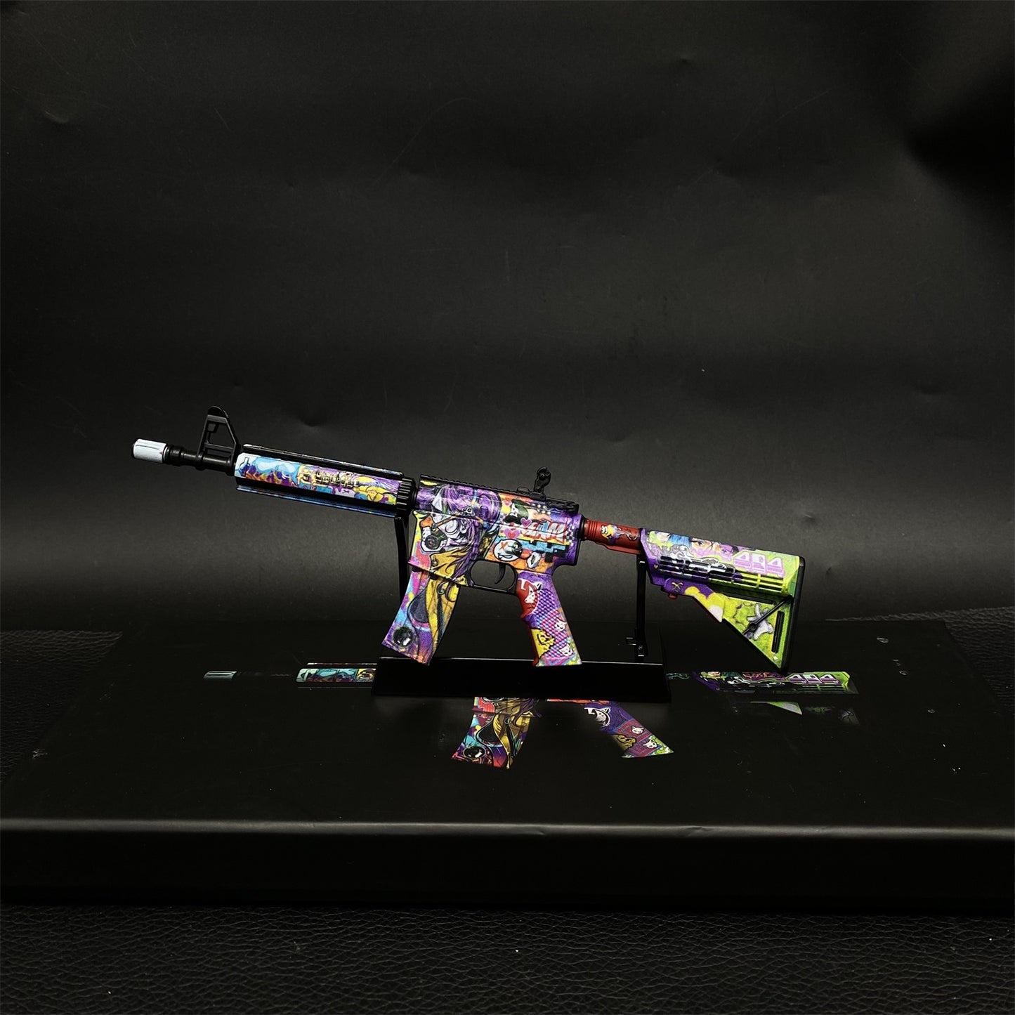 Most Popular Howl In Living Color Skin M4A4 Gun Miniature For Display