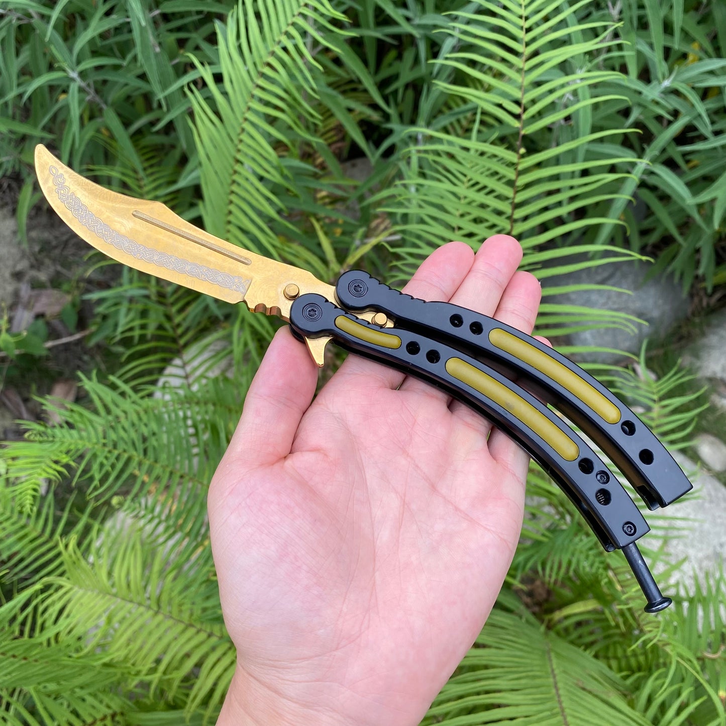 Lore Blunt Blade Karambit Trainer & Balisong Butterfly Knife Trainer 2 in 1 Pack Gift Box