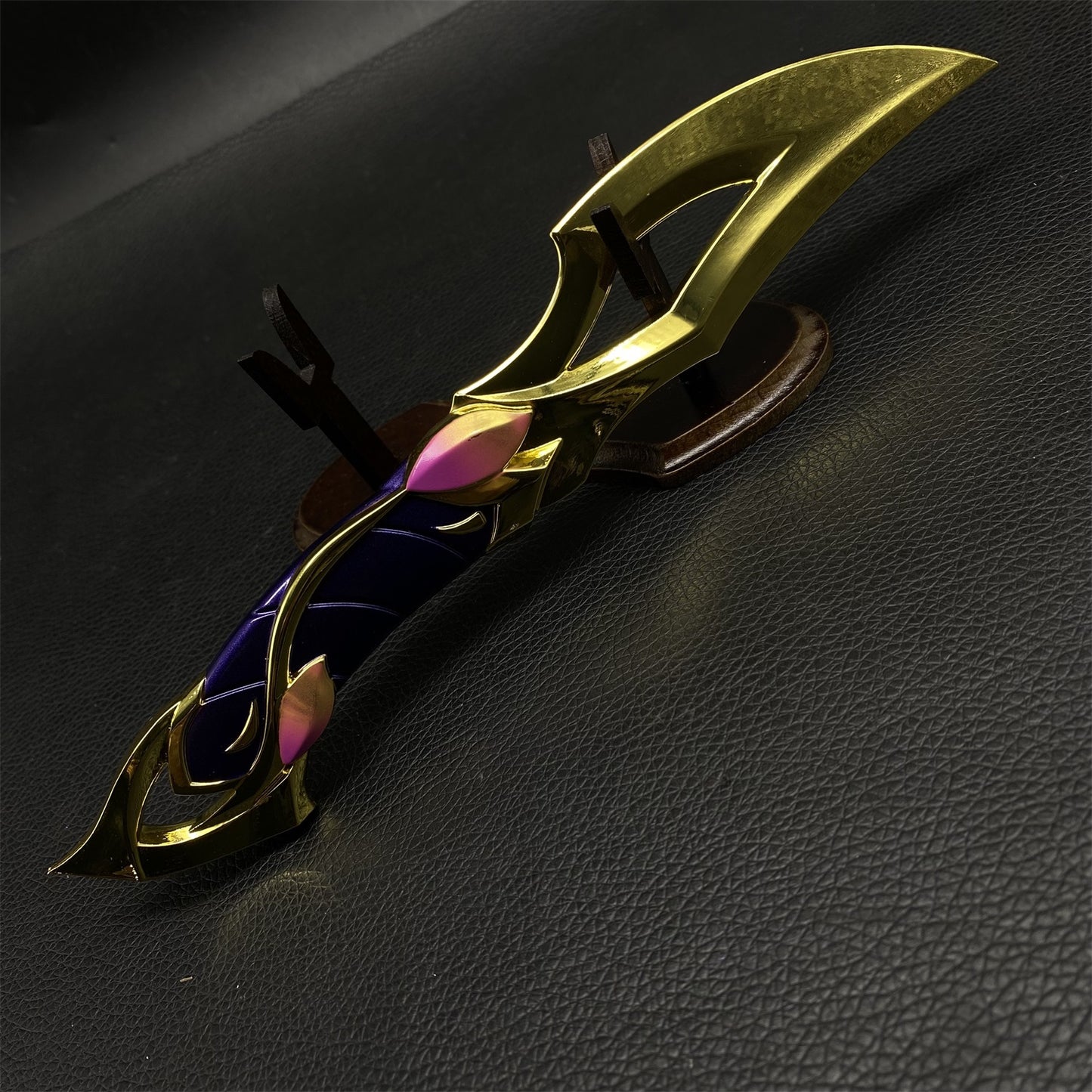 Val Mystbloom Fan Blade Metal Replica