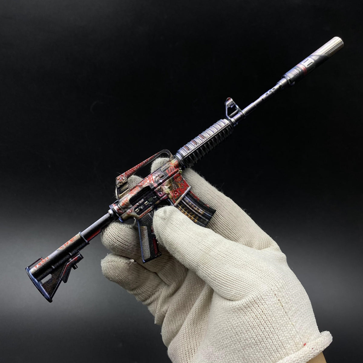 M4A1-S Night Terror Mini Metal Replica Gun for Collectible