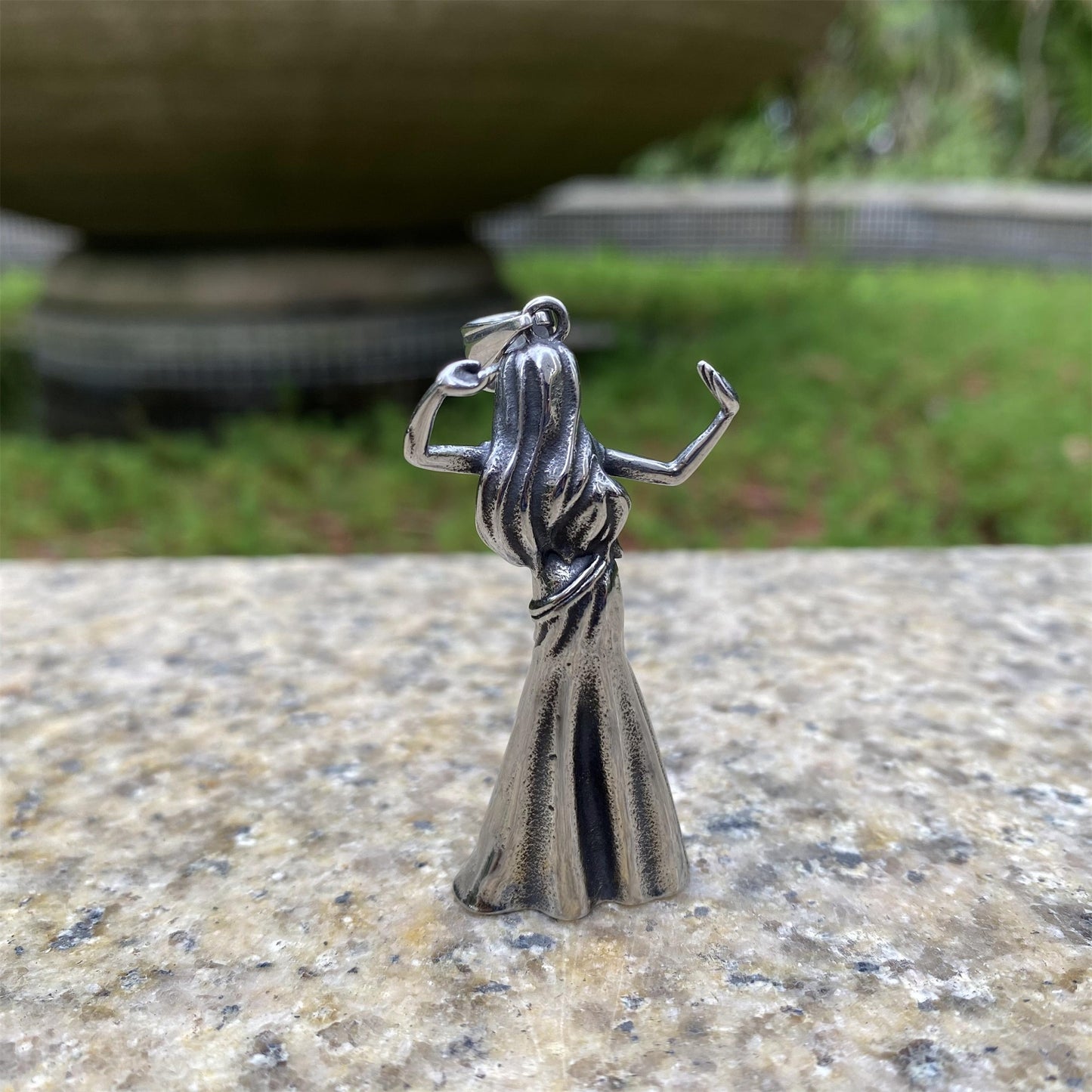 Delta Force Dancing Girl Charm Gamer's Lucky Amulet