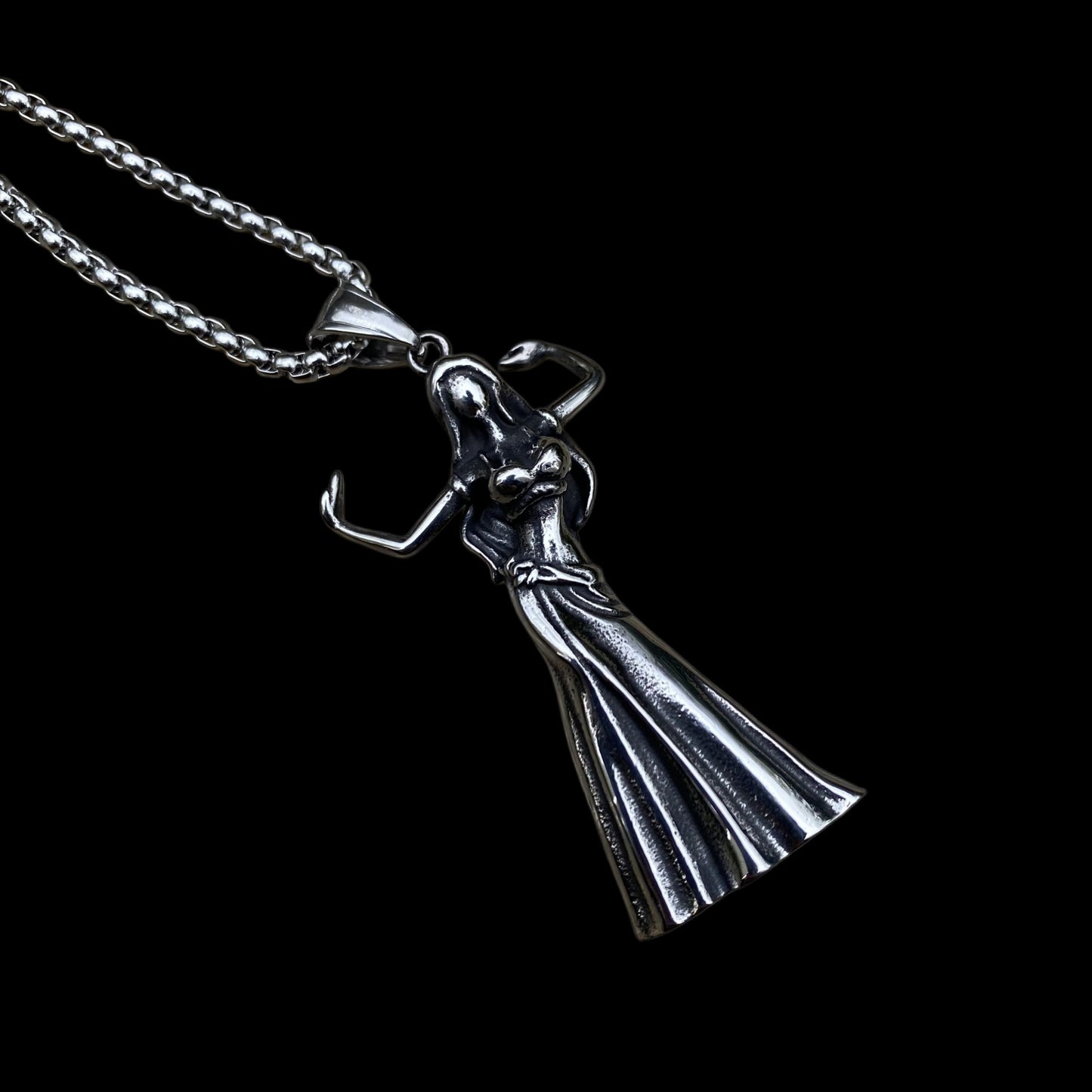 Delta Force Dancing Girl Charm Gamer's Lucky Amulet