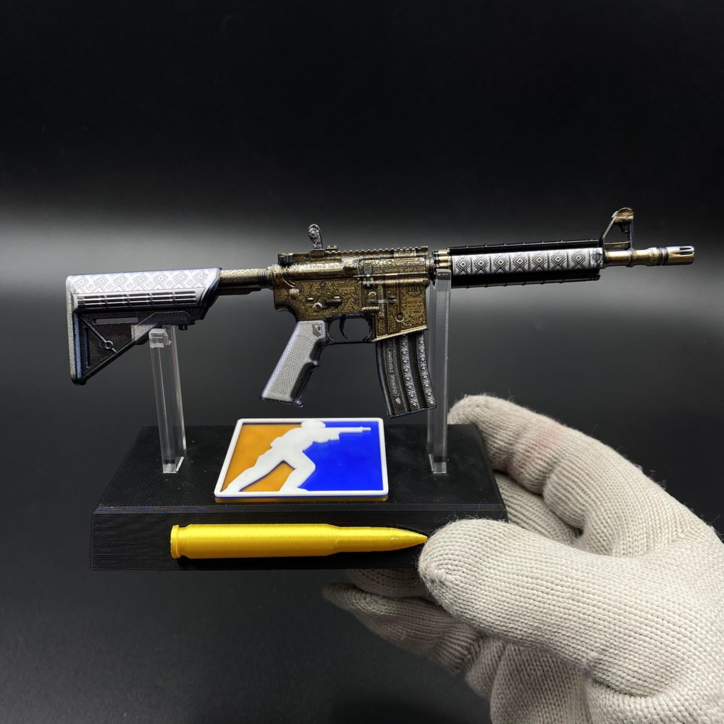 CS M4A4 Royal Paladin Mini Metal Replica For Collection