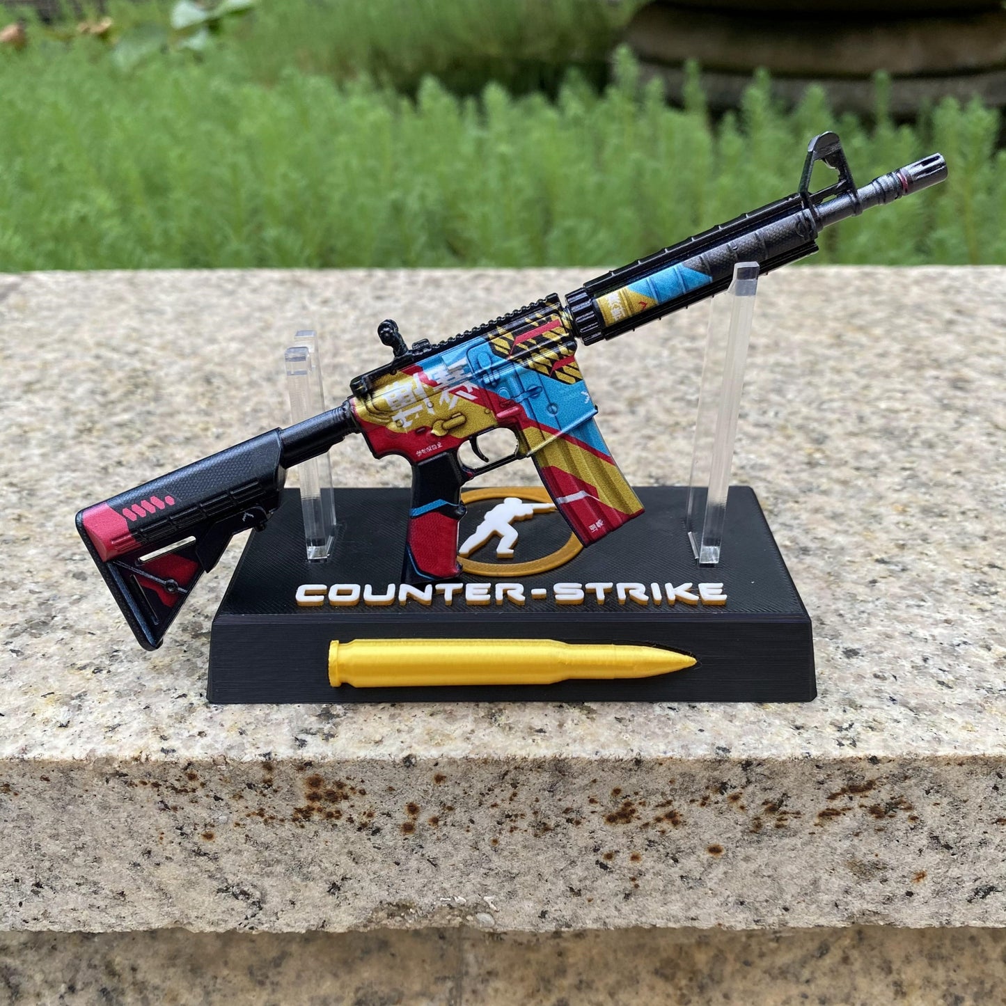 Metal Tiny CS M4A4 Cyber Security Gun Miniature For Collection