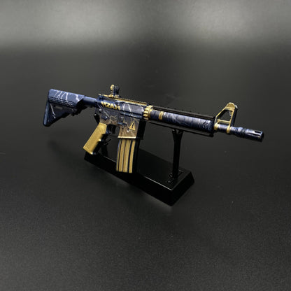 Metal Tiny CS M4A4 Sheet Lightning Gun Miniature For Collection