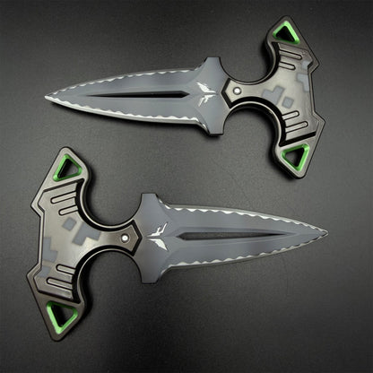 1:1 Scale Replica of Rogue Dagger Knife, Skin Replica Cosplay Prop Set Unsharpened Game Prop Collectible