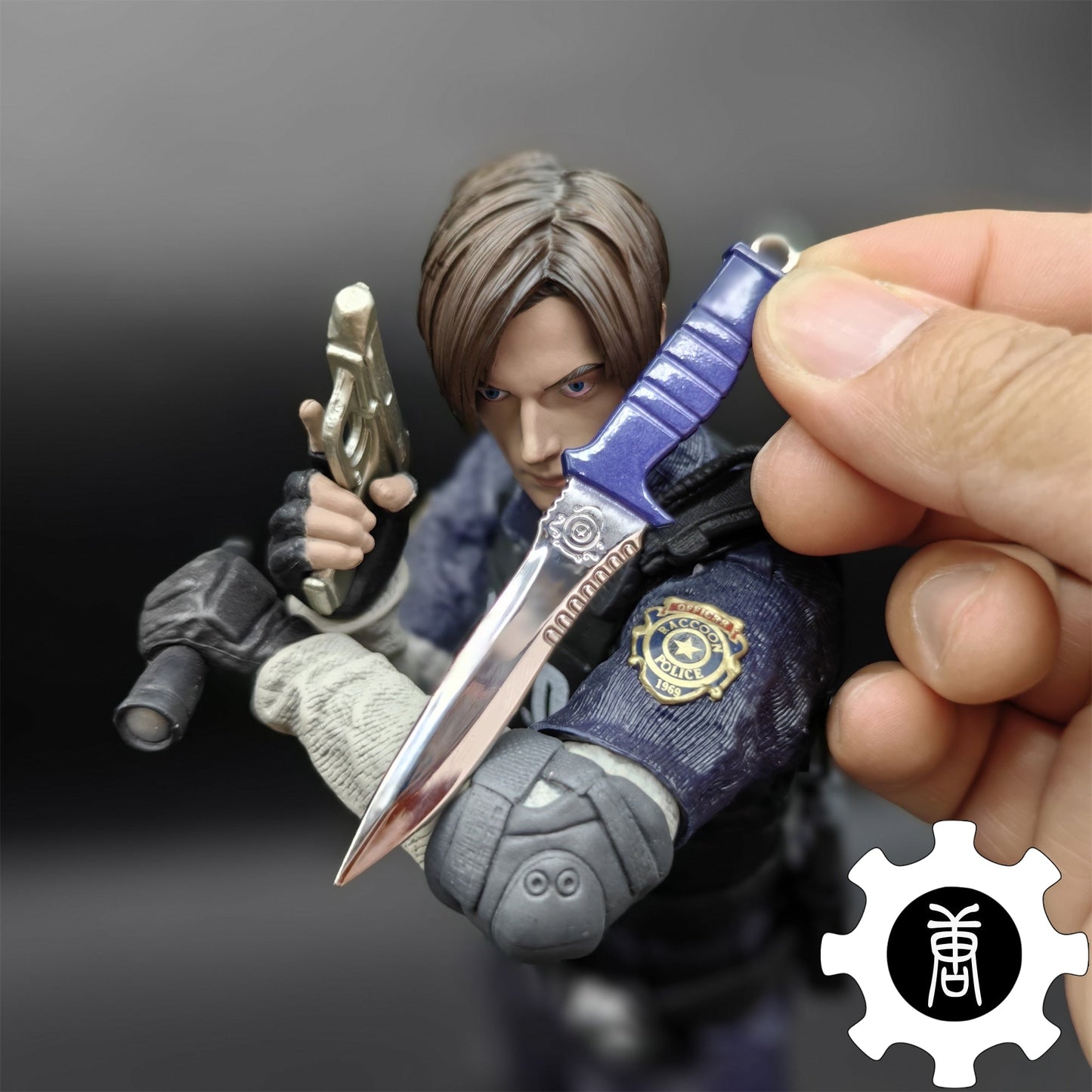 Re4 Weapon Case Leon S Kennedy Metal Mini Weapon Suitcase 11 in 1