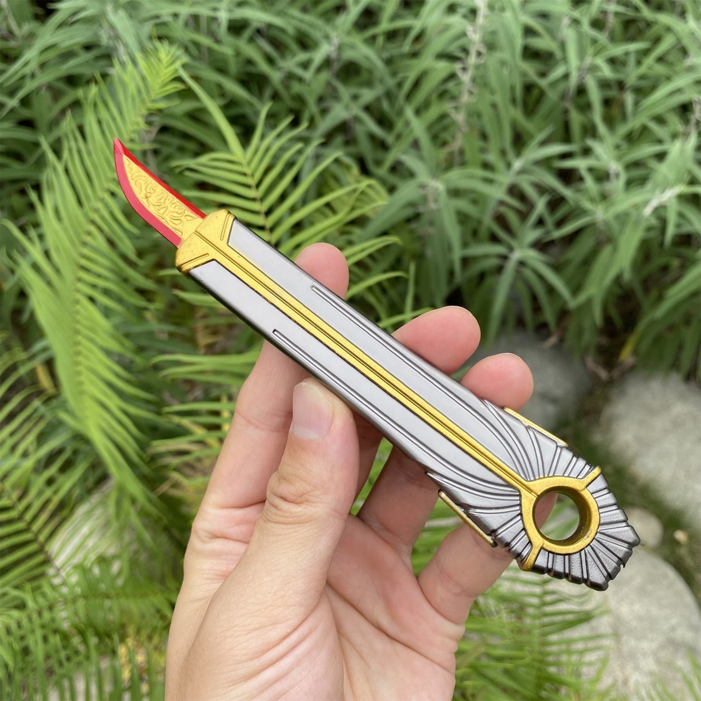 Mini Scale Bloodhound Wraith Gibraltar Mirage Wattson Crypto Valkyrie Heirloom Metal Crafts