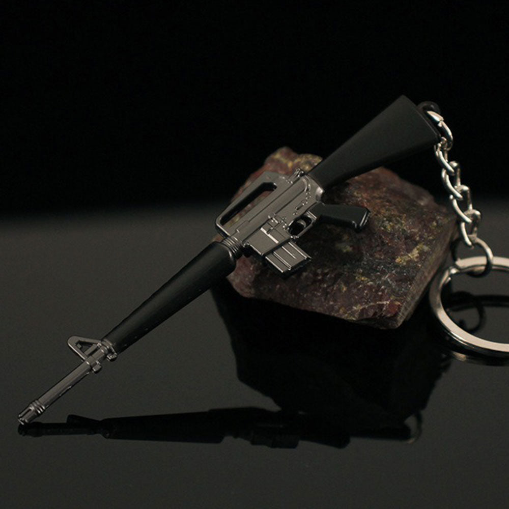 21 in 1 World Famous Assault Rifle Gun Keychain Metal Pendant For Military Hobby