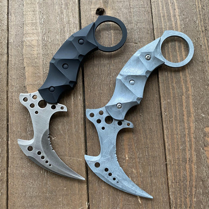 Re8 Chris Karambit Blunt Blade Metal Replica USA Only