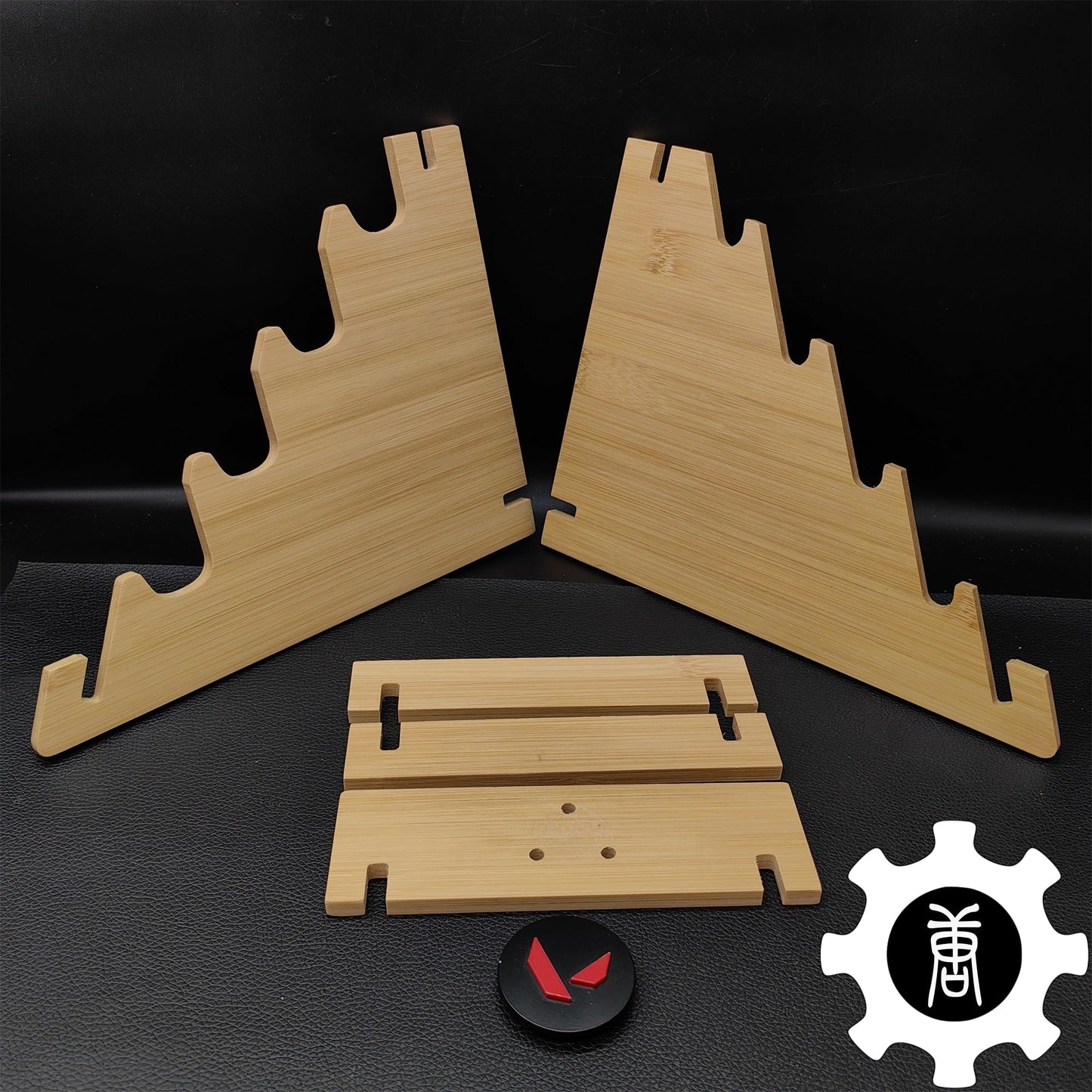 Game Knife Display Stand High-End 4-Layer Wooden Holder