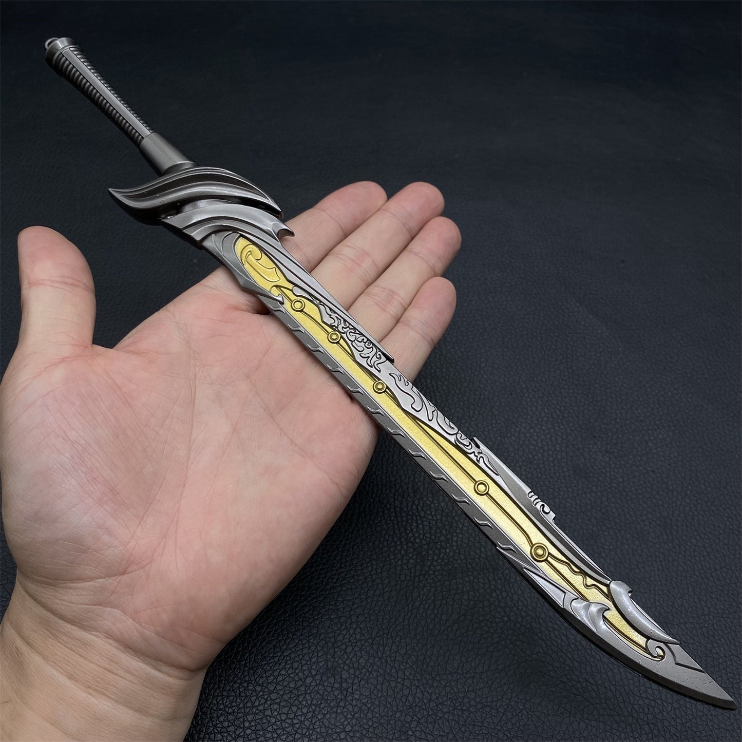 Ultimate 22 in 1 Fantasy Swords Metal Crafts For Collection