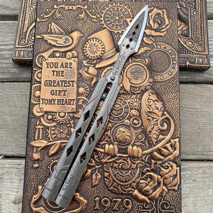 White Wraith Kunai Wraith Blunt Blade Balisong 2 in 1 Pack