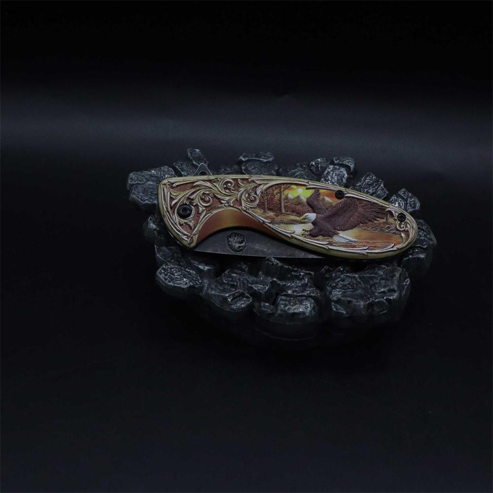 3D Sculpture Eagle Relief Folding Knife
