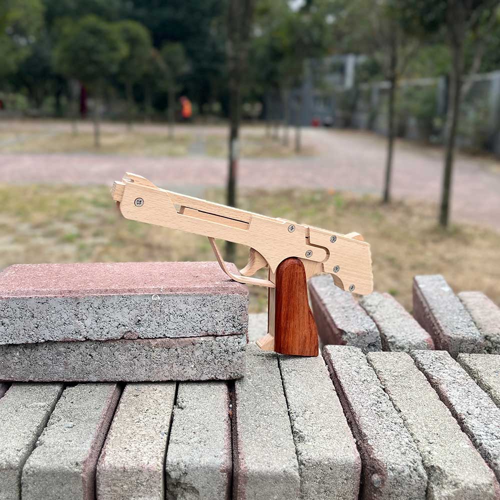 Wooden Assembled Flying Eagle Solid Wood Pistol