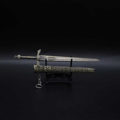 Giant Sword Of Exiled Knight