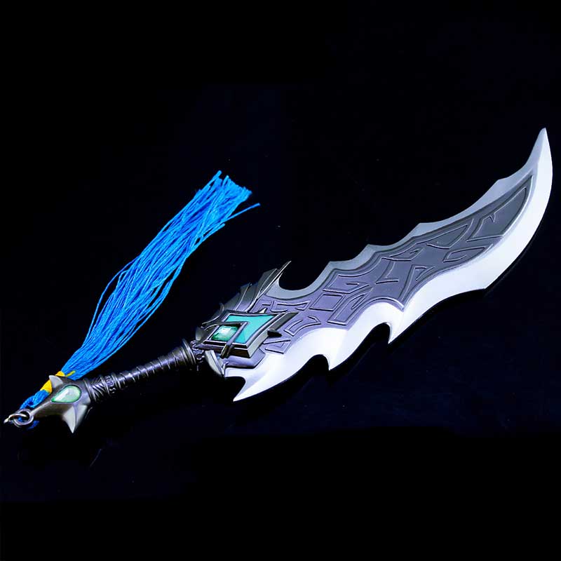 Tryndamere Sword The Barbarian King Blade Alloy Weapon Model