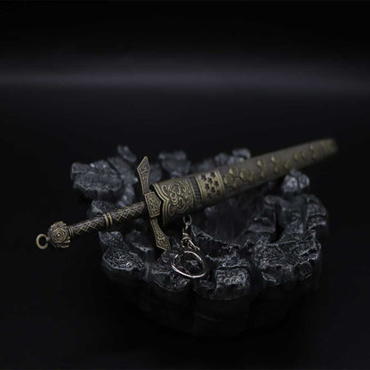 Giant Sword Of Exiled Knight
