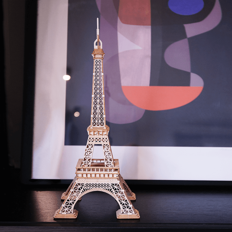 3D Eiffel Tower Model Kit