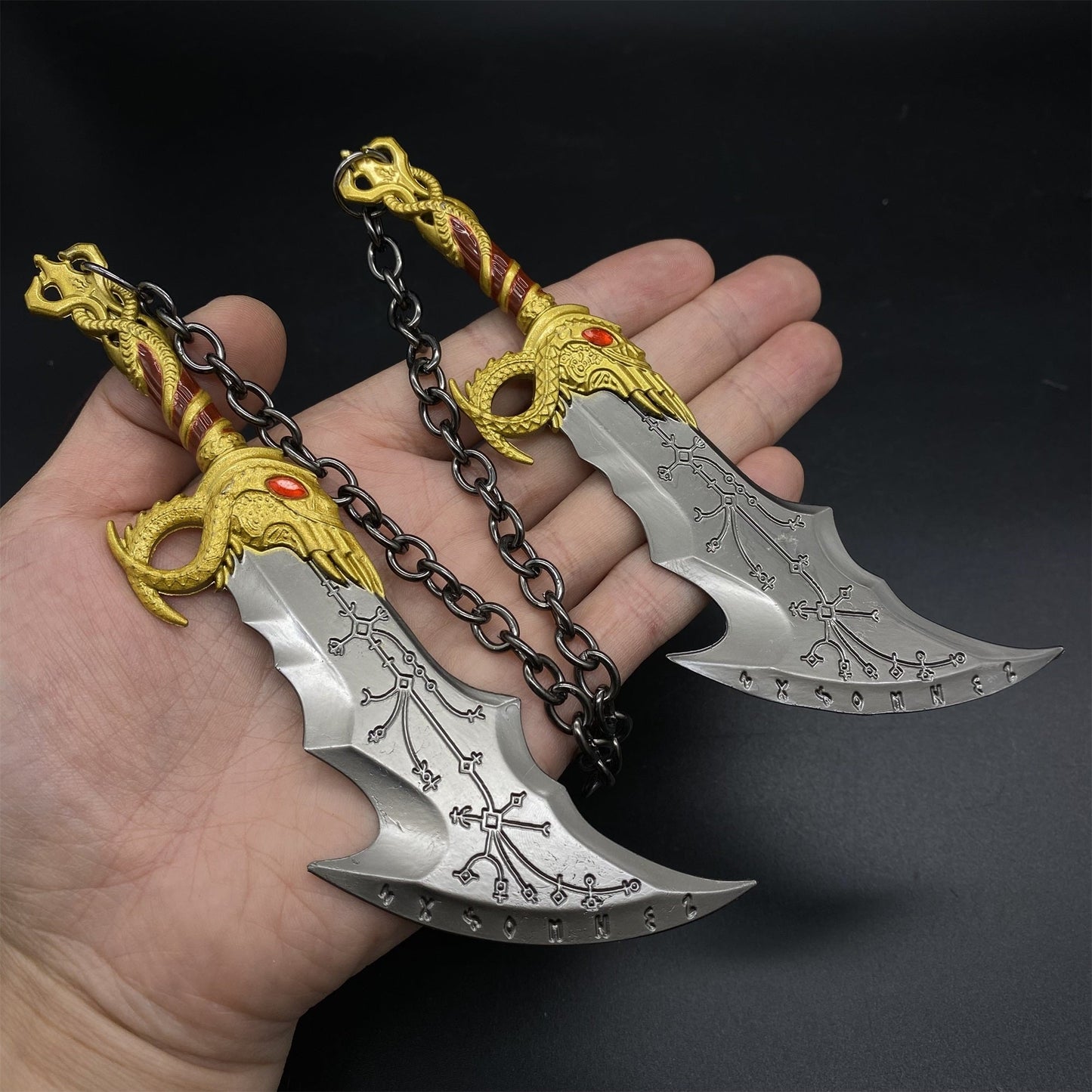 Classical Kratos Blade Leviathan Axe Guardian Shield Replica Collections