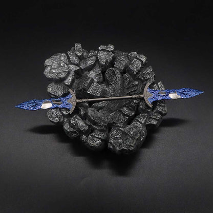 Gargoyle’s Black Blades