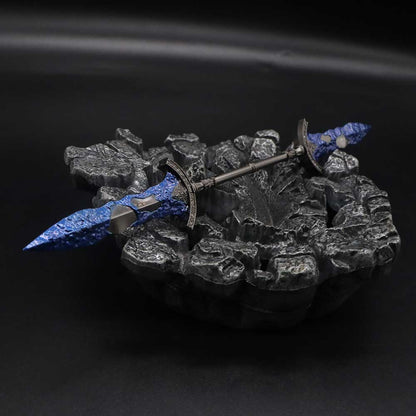 Gargoyle’s Black Blades