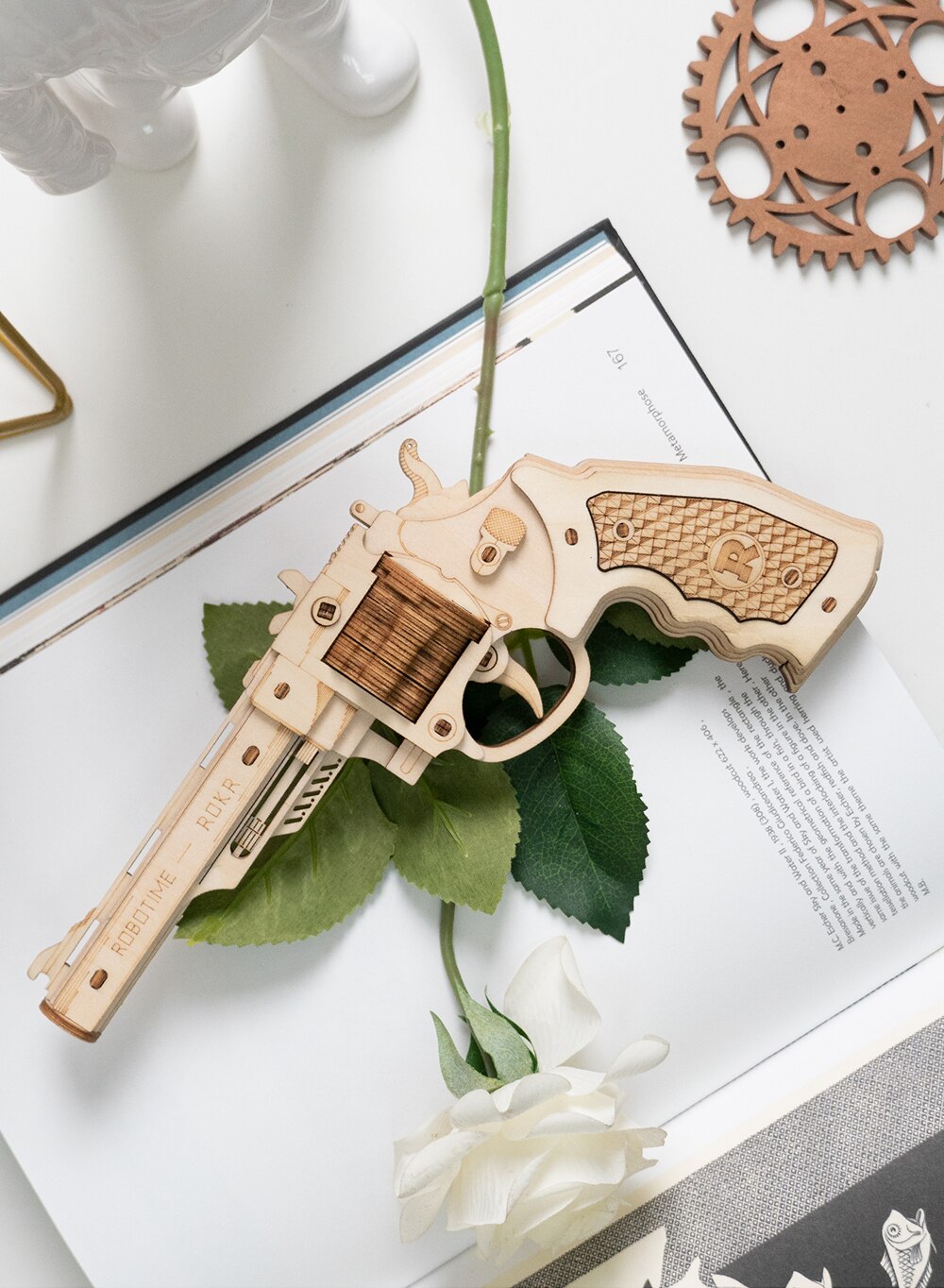 Wooden Revolver Kit 3D Wooden Puzzle Rubber Band Guns For Your Little Cowboy