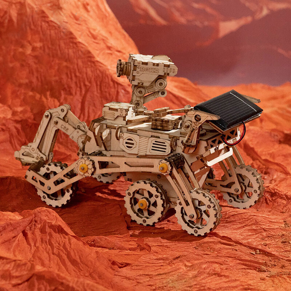 AM014 Solar Power Curiosity Rover Model Kit
