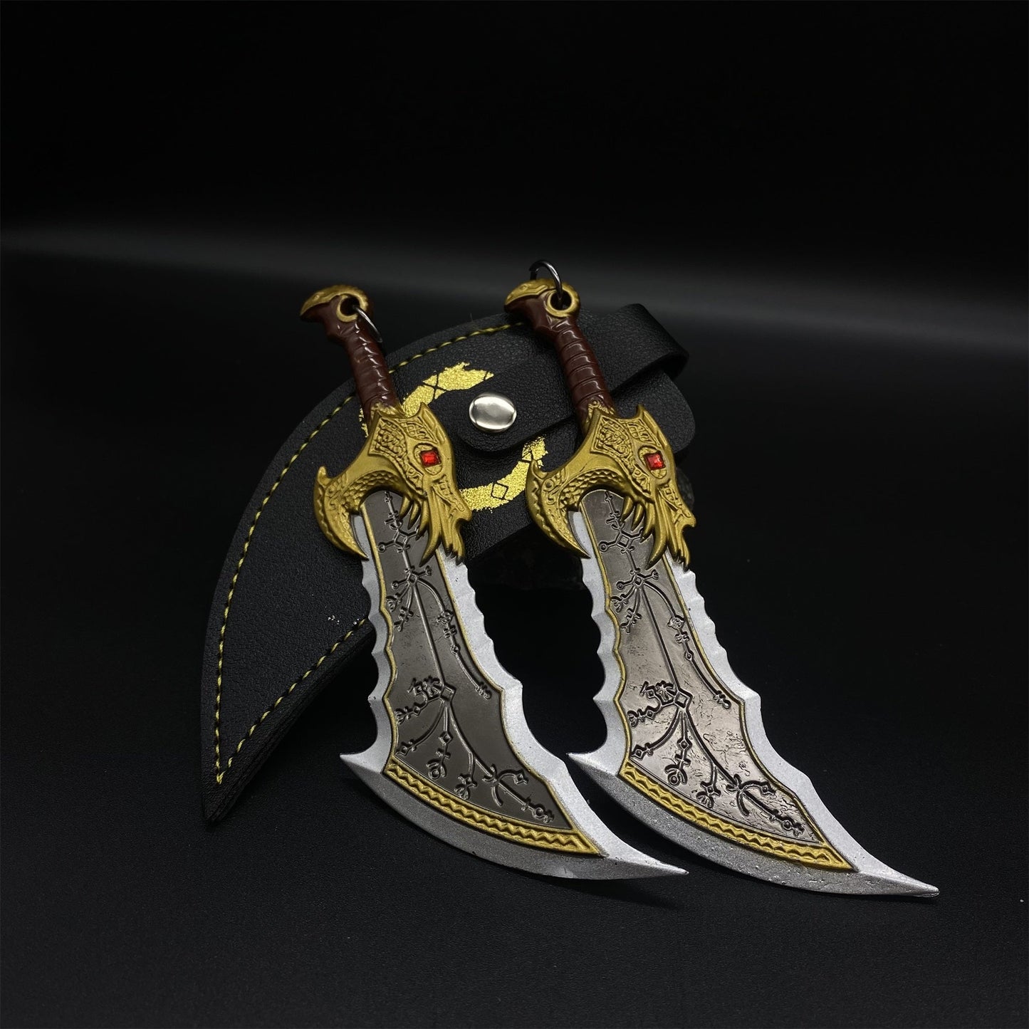 Classical Kratos Blade Leviathan Axe Guardian Shield Replica Collections